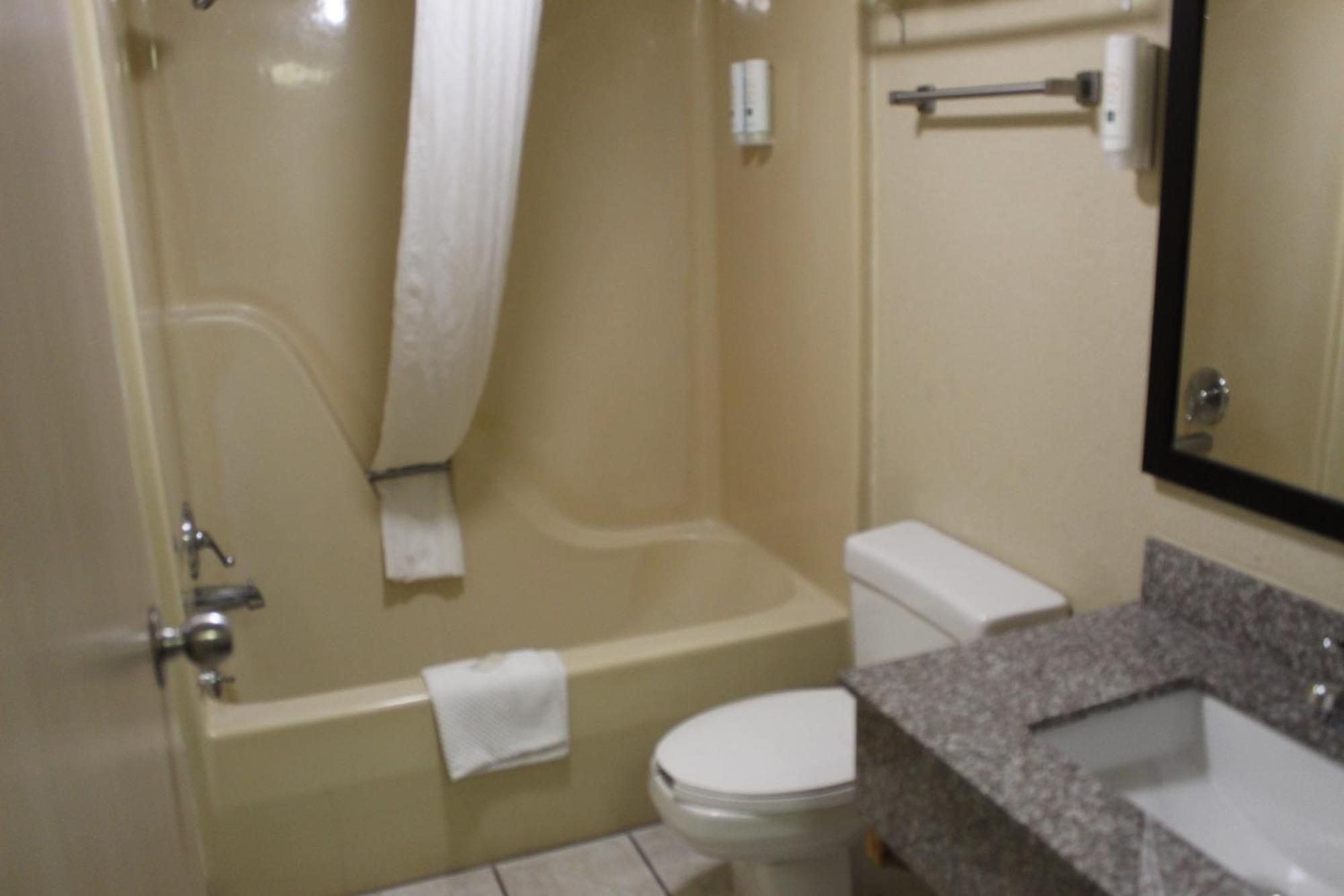 Quality Inn Conway - Greenbrier Экстерьер фото